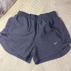 Nike drifit running short